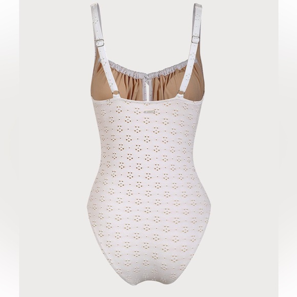 Berlook Floral Cutout One-Piece Swimsuit - Picture 6 of 8